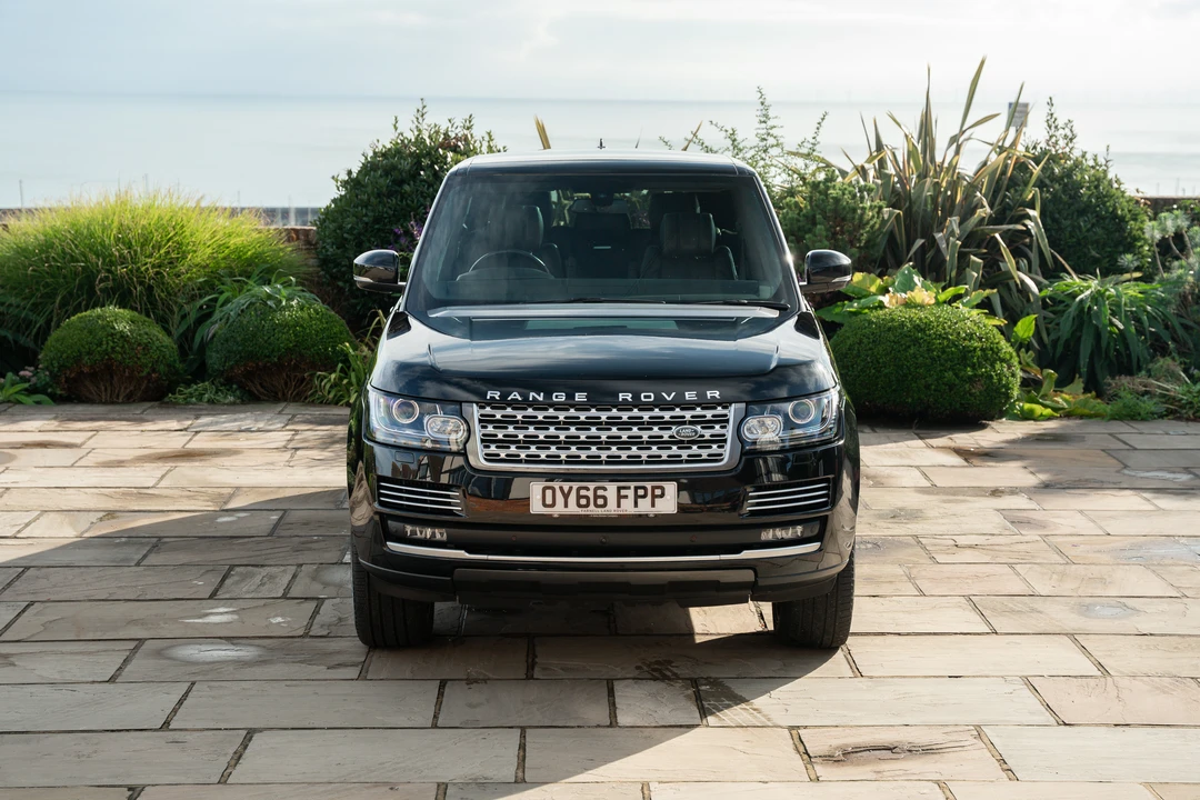 2016 Land Rover Range Rover L405 - Image 3 of 31