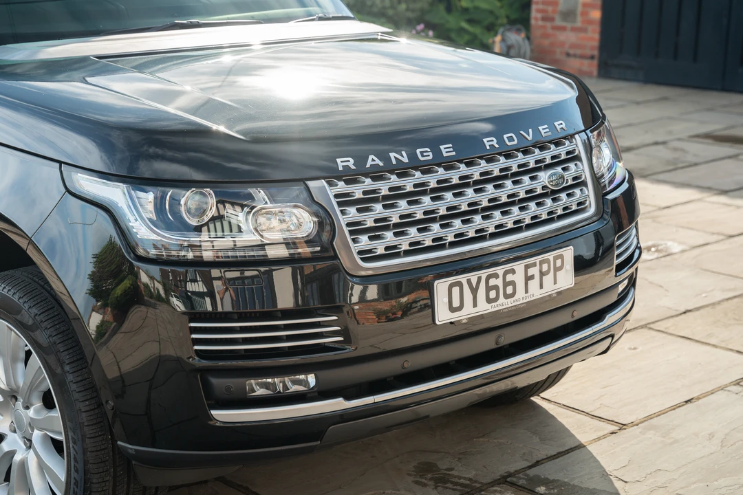 2016 Land Rover Range Rover L405 - Image 23 of 31