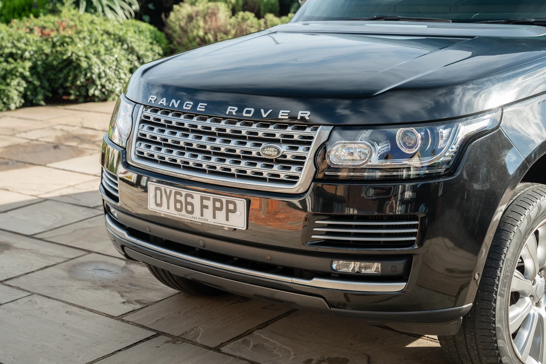 2016 Land Rover Range Rover L405 - Image 25 of 31