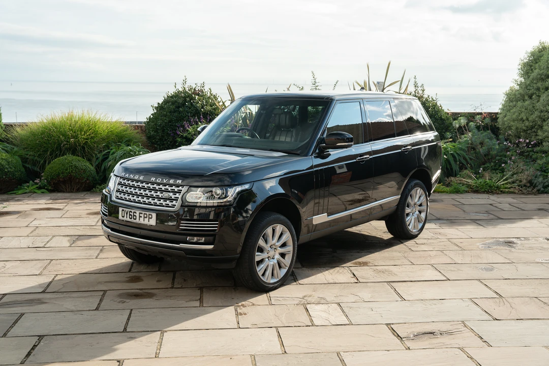 2016 Land Rover Range Rover L405 - Image 20 of 31