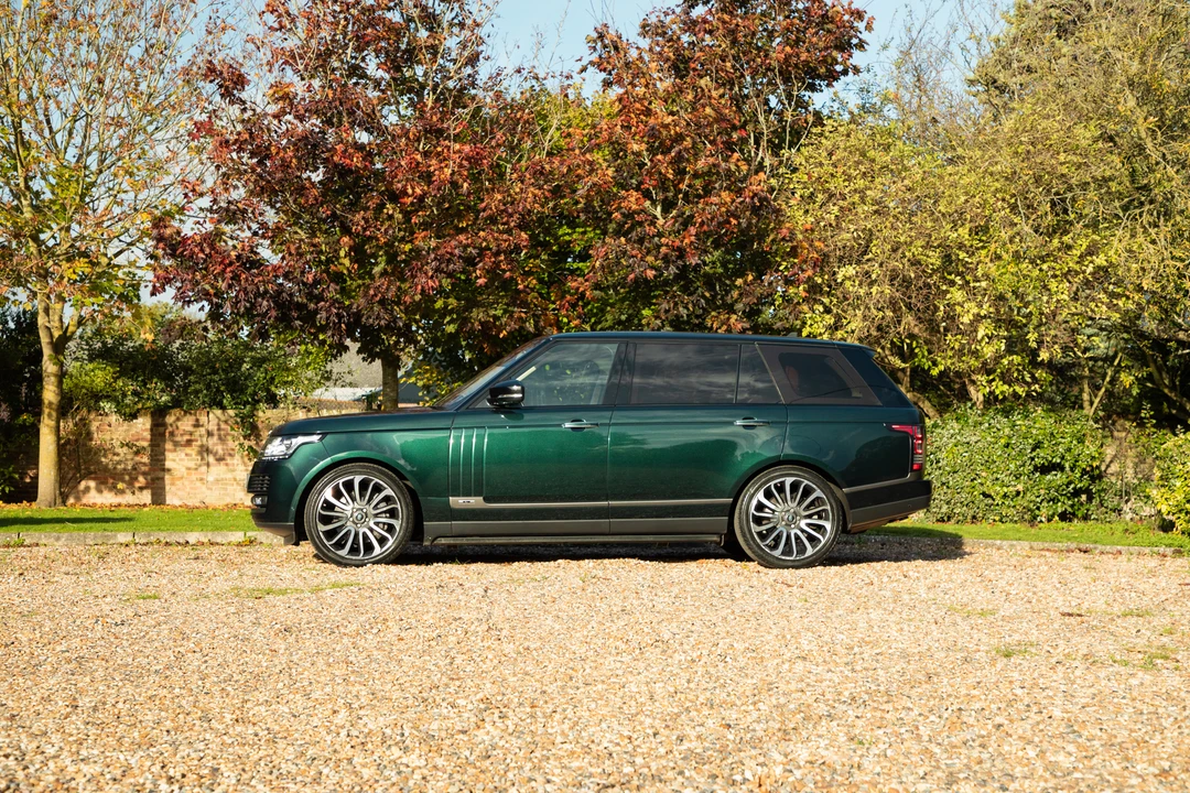 2016 Land Rover Range Rover L405 - Image 13 of 31