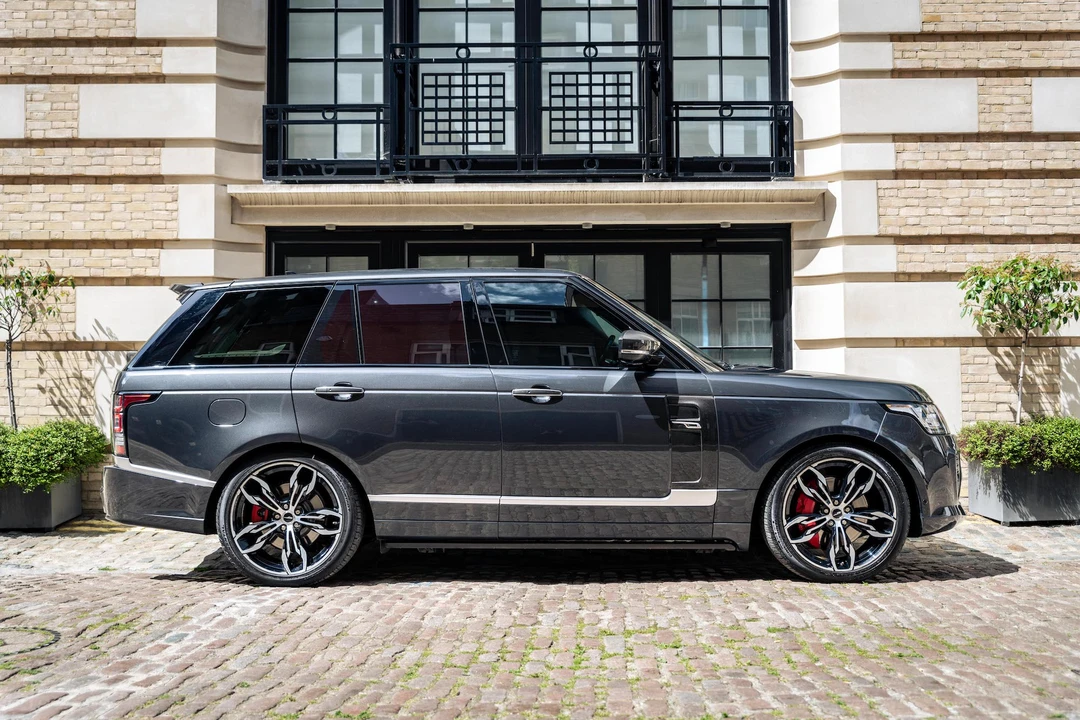 2016 Land Rover Range Rover L405 - Image 17 of 31