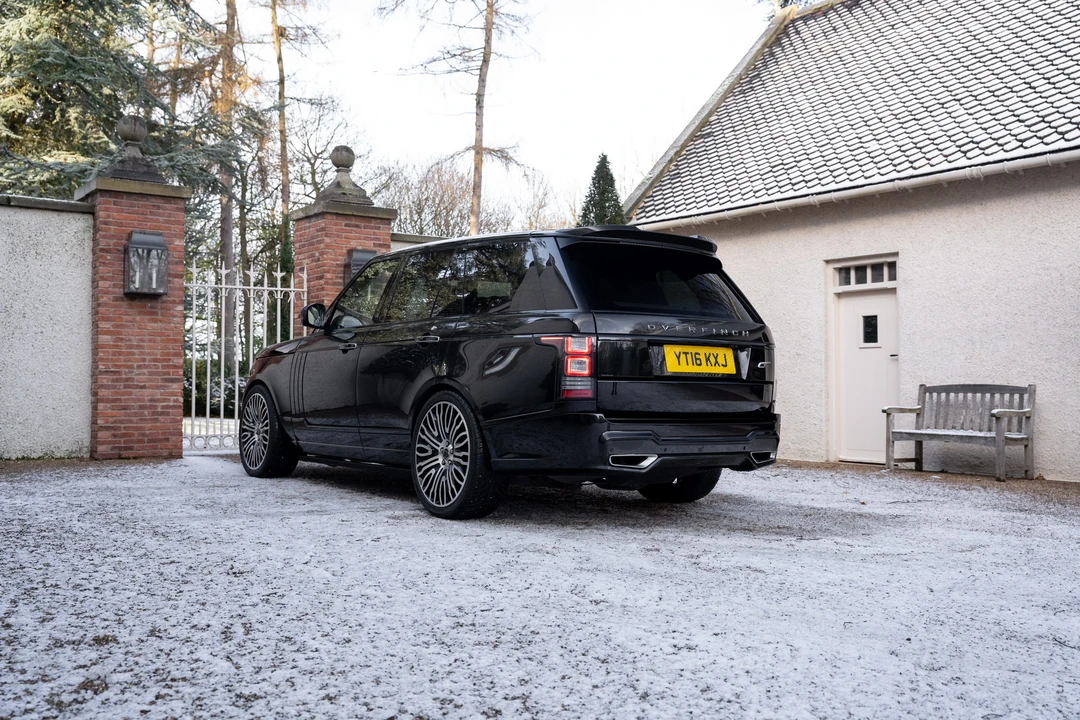 2016 Land Rover Range Rover L405 - Image 14 of 31