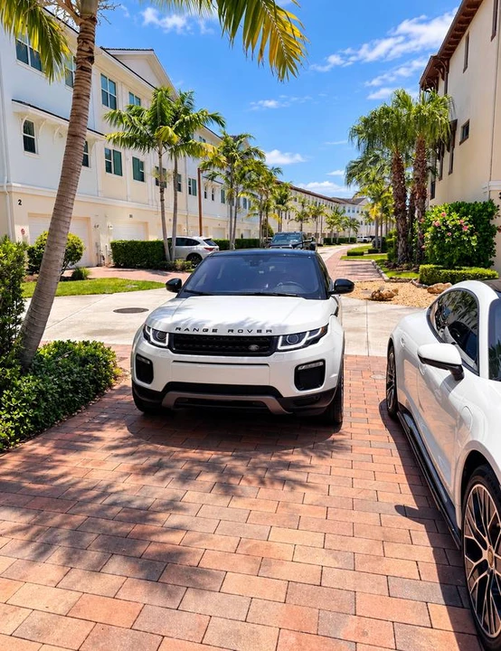2016 Land Rover Range Rover Evoque 1st Gen - Image 2 of 4