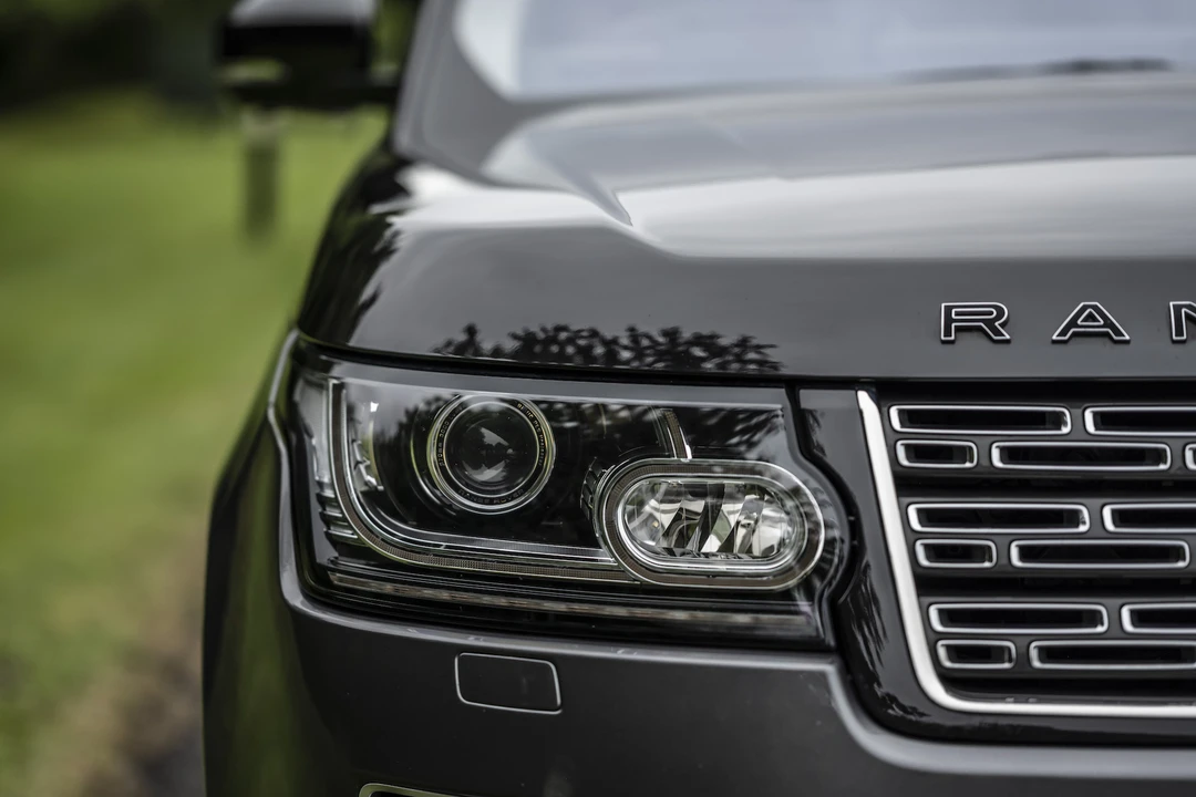 2016 Land Rover Range Rover L405 - Image 29 of 31