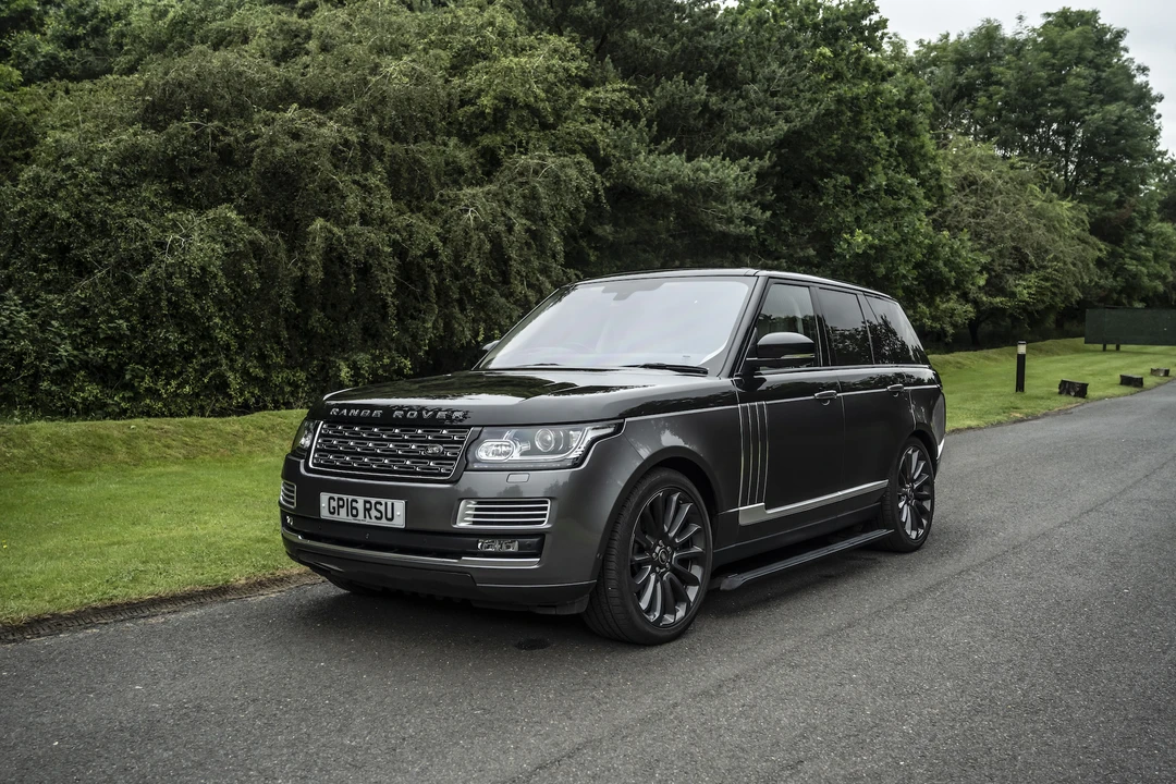 2016 Land Rover Range Rover L405 - Image 13 of 31