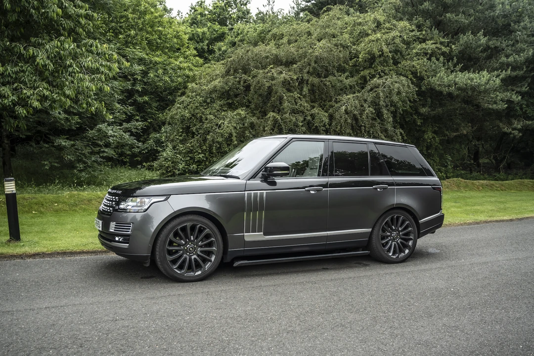 2016 Land Rover Range Rover L405 - Image 12 of 31