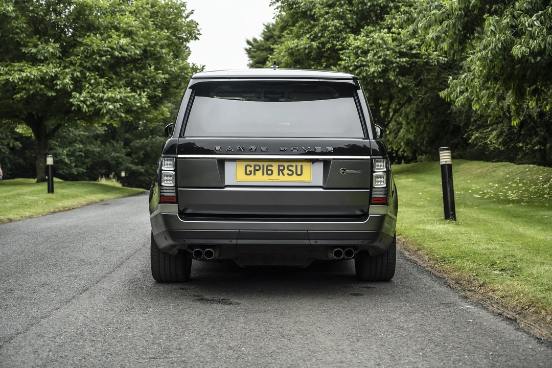 2016 Land Rover Range Rover L405 - Image 9 of 31