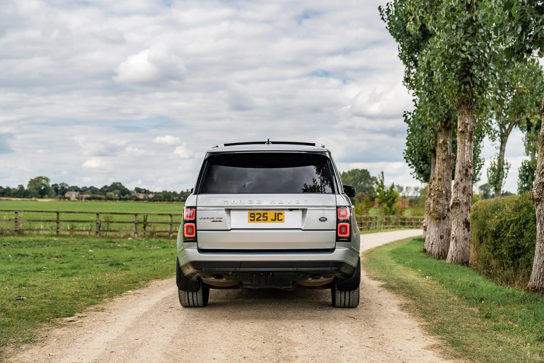 2016 Land Rover Range Rover L322 - Image 7 of 31