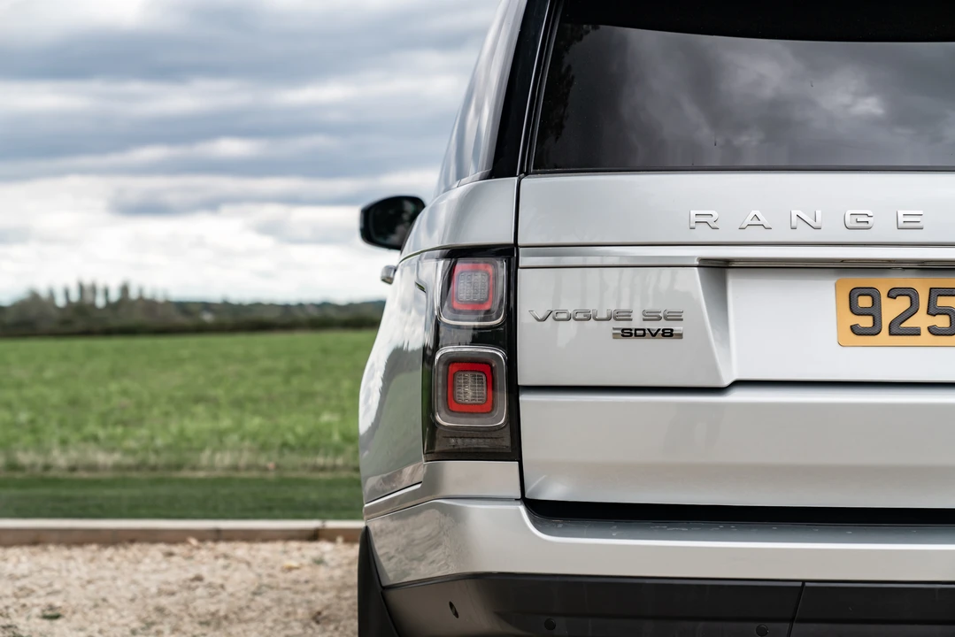 2016 Land Rover Range Rover L322 - Image 28 of 31