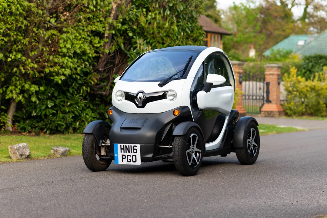 2016 Renault - Image 8 of 31