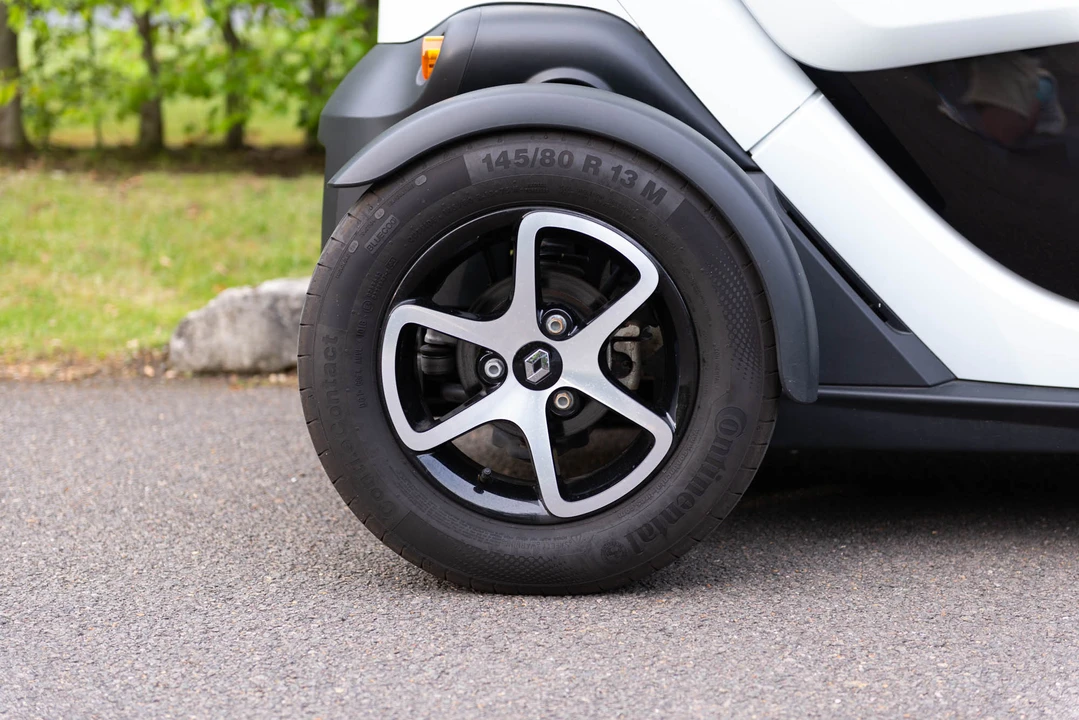 2016 Renault - Image 21 of 31