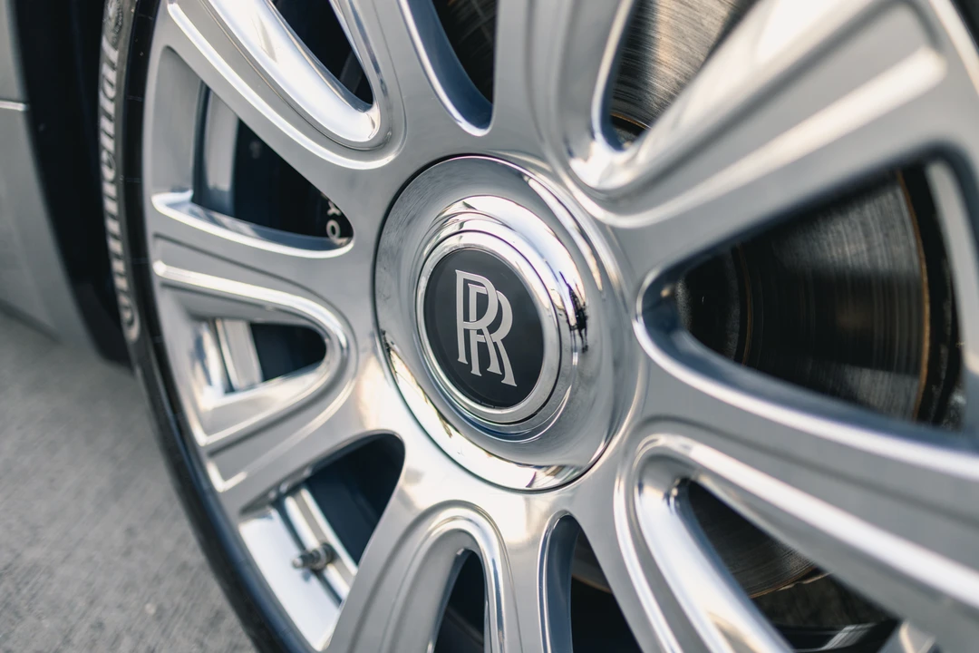 2016 Rolls-Royce Dawn - Image 15 of 31