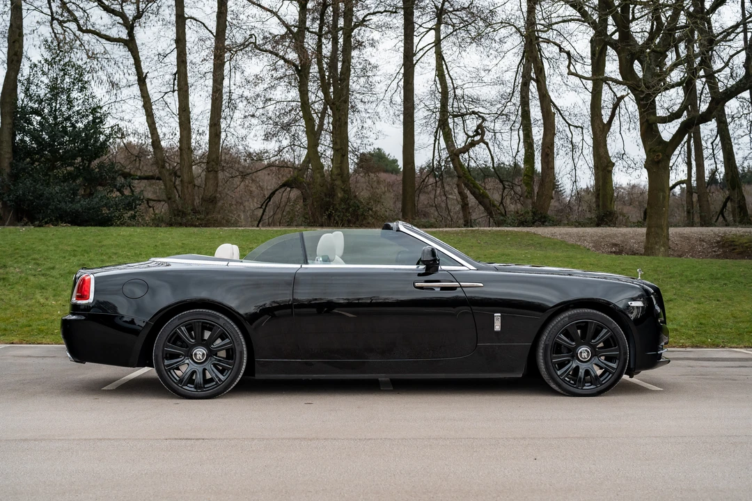 2016 Rolls-Royce Dawn - Image 10 of 31