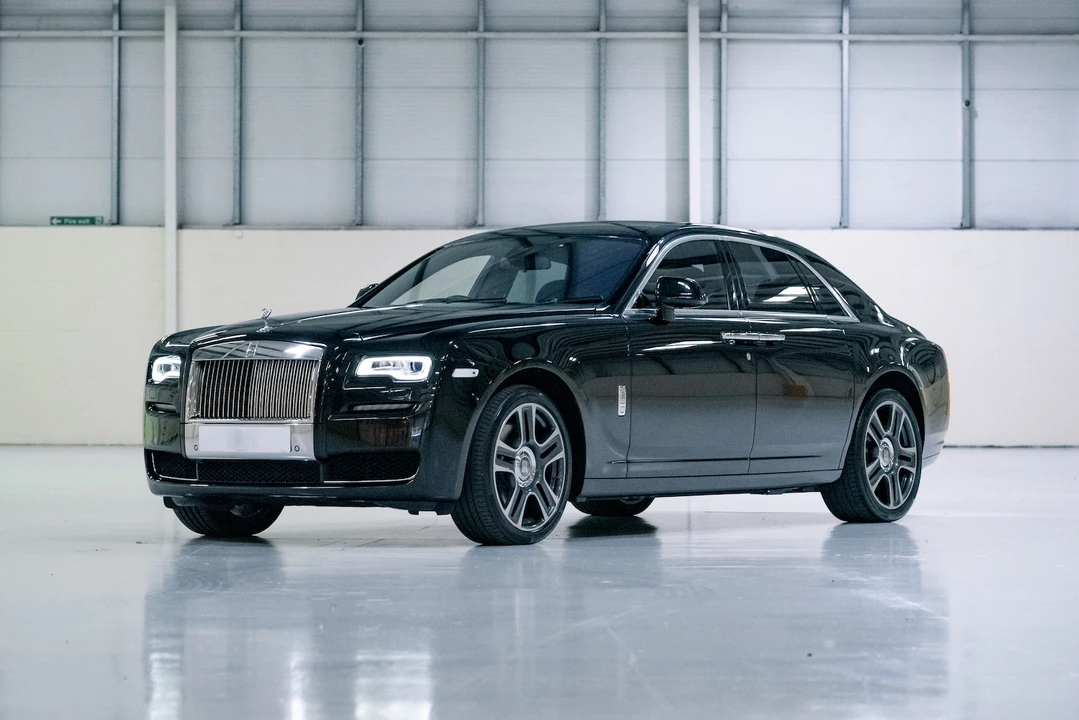 2016 Rolls-Royce Ghost 1st Gen - Image 2 of 31