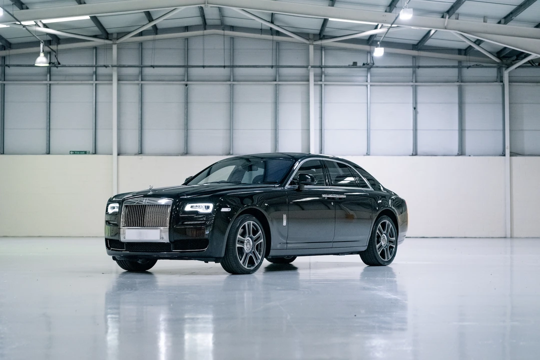 2016 Rolls-Royce Ghost 1st Gen - Image 11 of 31