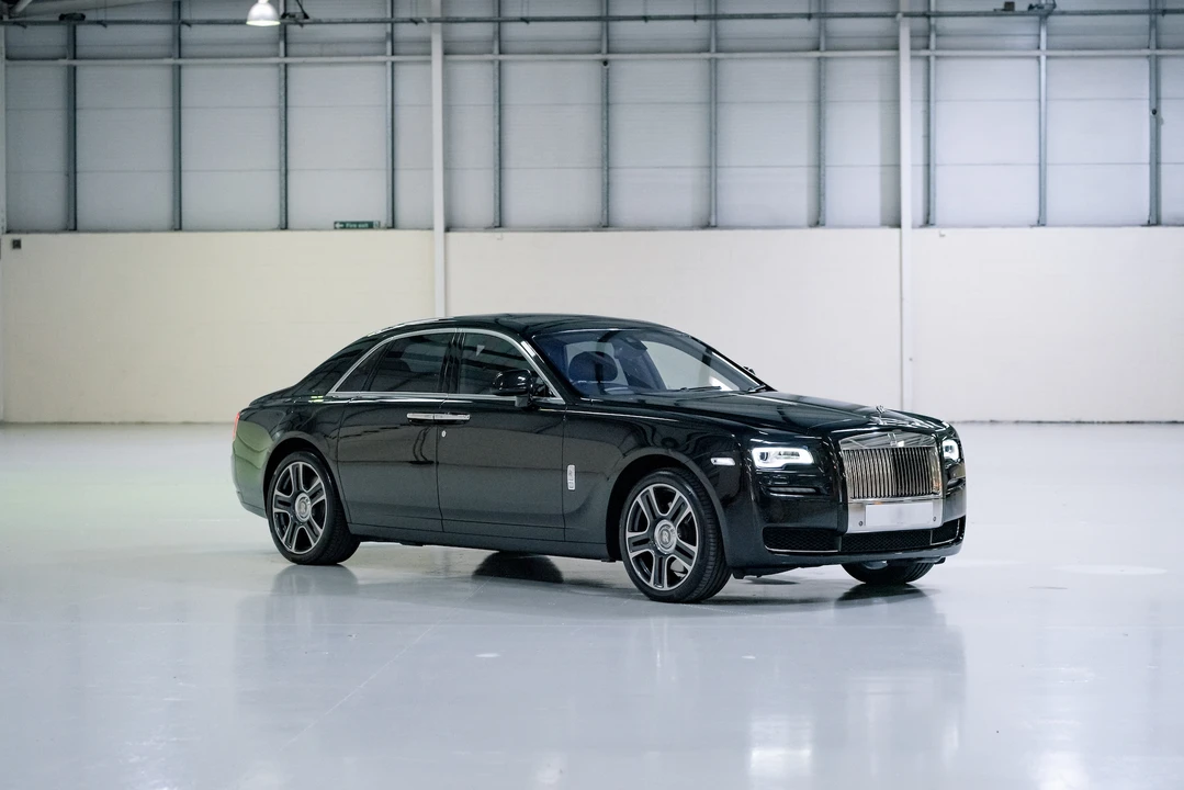 2016 Rolls-Royce Ghost 1st Gen - Image 29 of 31
