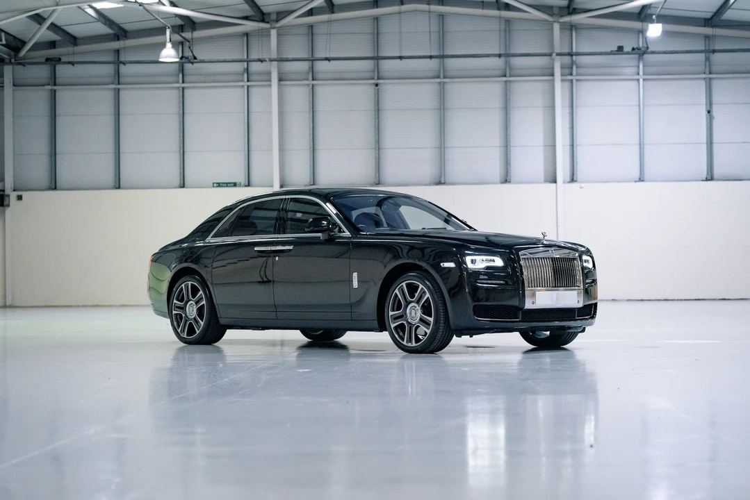2016 Rolls-Royce Ghost 1st Gen - Image 5 of 31