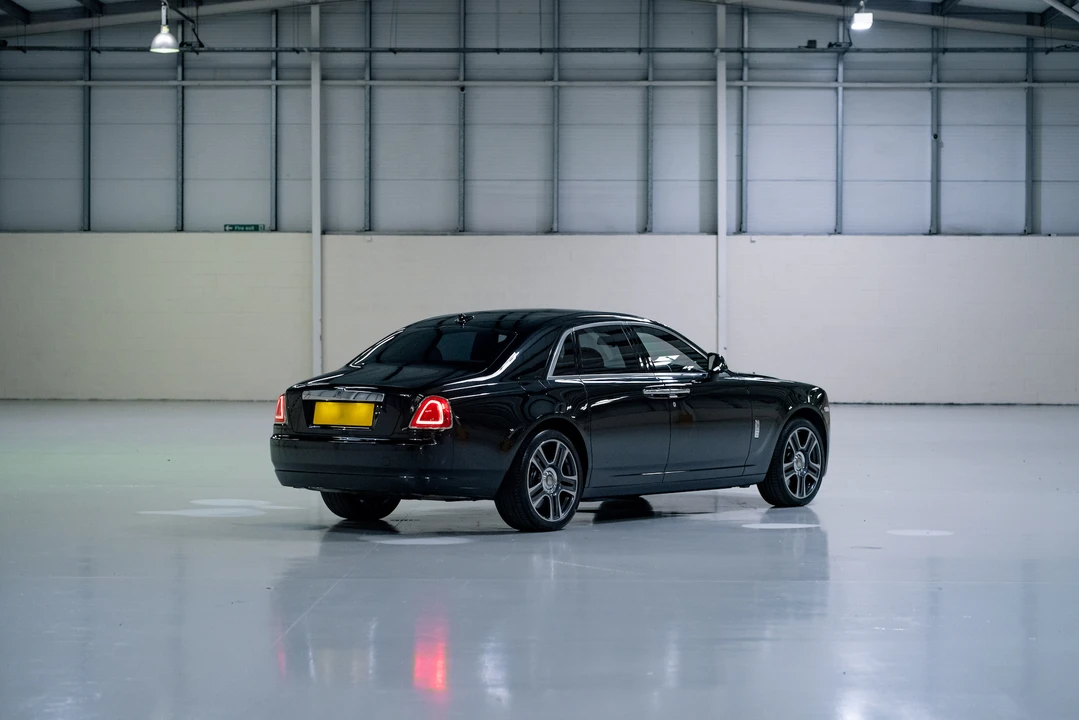 2016 Rolls-Royce Ghost 1st Gen - Image 7 of 31
