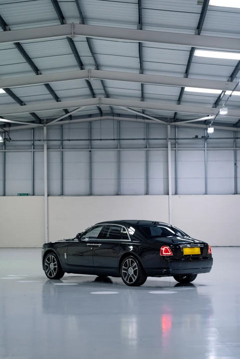 2016 Rolls-Royce Ghost 1st Gen - Image 25 of 31