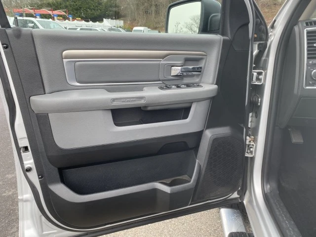 2016 Ram 1500 1st Gen - Image 24 of 31