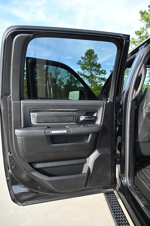 2016 Ram 1500 1st Gen - Image 20 of 21