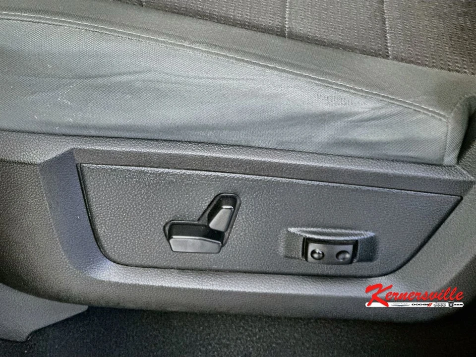 2016 Ram 1500 1st Gen - Image 21 of 24