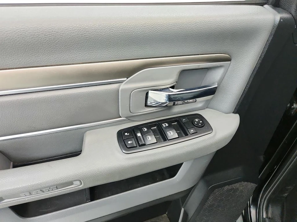 2016 Ram 1500 1st Gen - Image 18 of 31