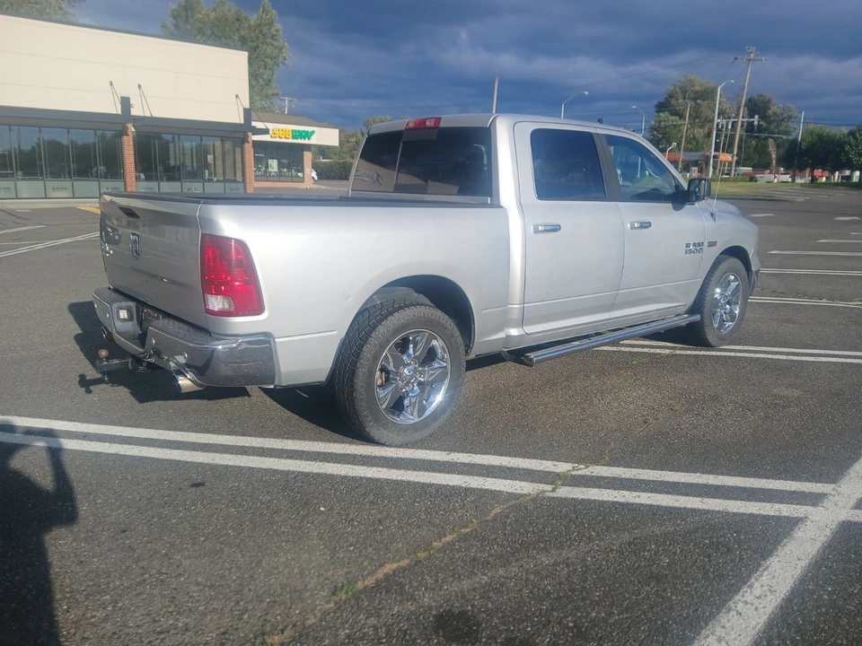 2016 Ram 1500 1st Gen - Image 2 of 15