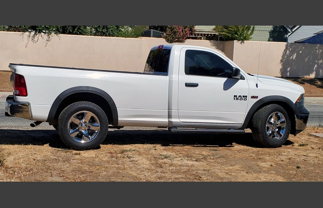 2016 Ram 1500 1st Gen - Image 5 of 15
