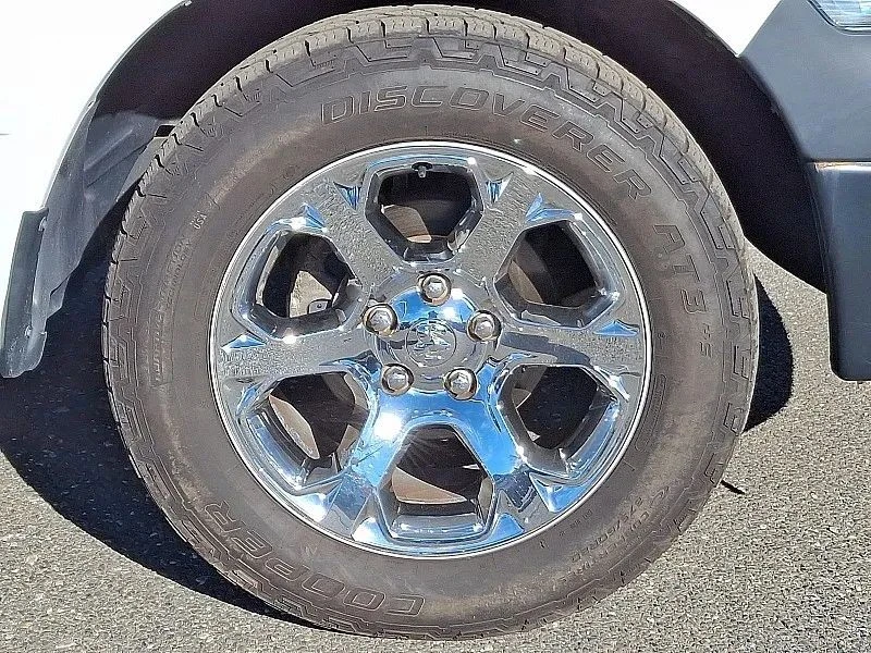 2016 Ram 1500 1st Gen - Image 9 of 12