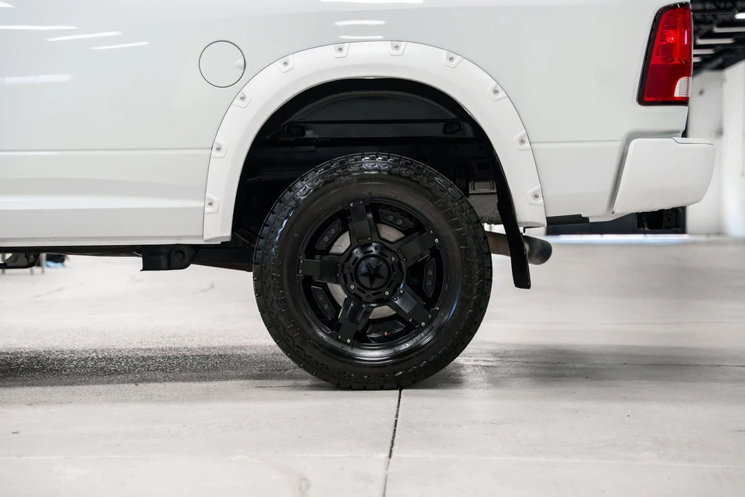 2016 Ram Heavy Duty - Image 28 of 31