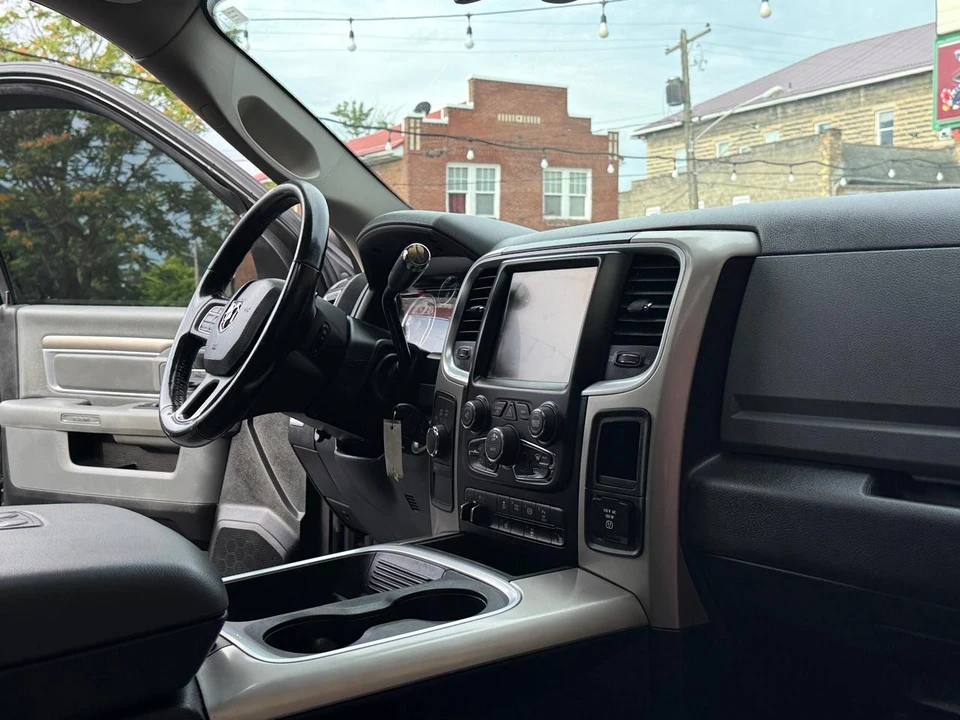 2016 Ram Heavy Duty - Image 24 of 26