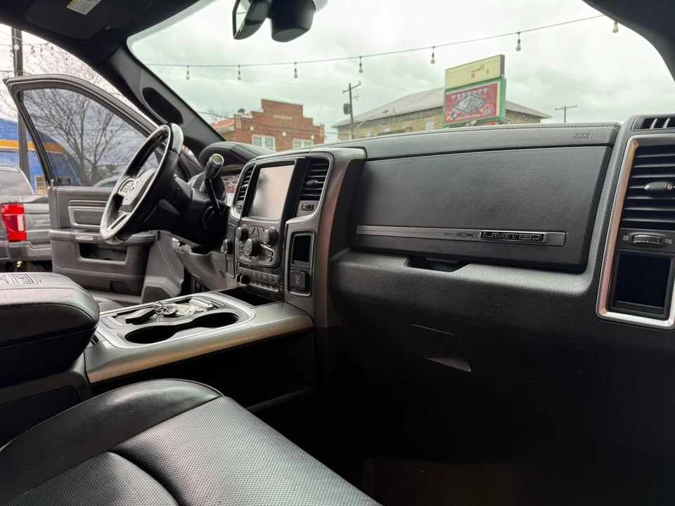 2016 Ram Heavy Duty - Image 19 of 21