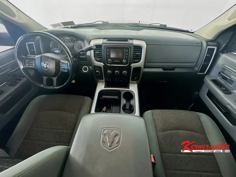 2016 Ram 2500 - Image 10 of 24