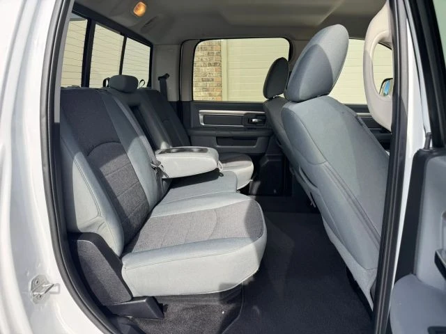 2016 Ram Heavy Duty - Image 24 of 31