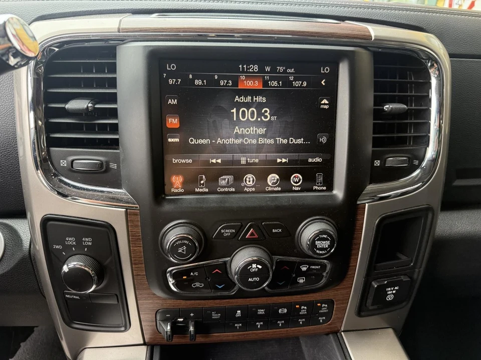 2016 Ram Heavy Duty - Image 16 of 24