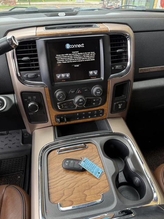 2016 Ram Heavy Duty - Image 19 of 28