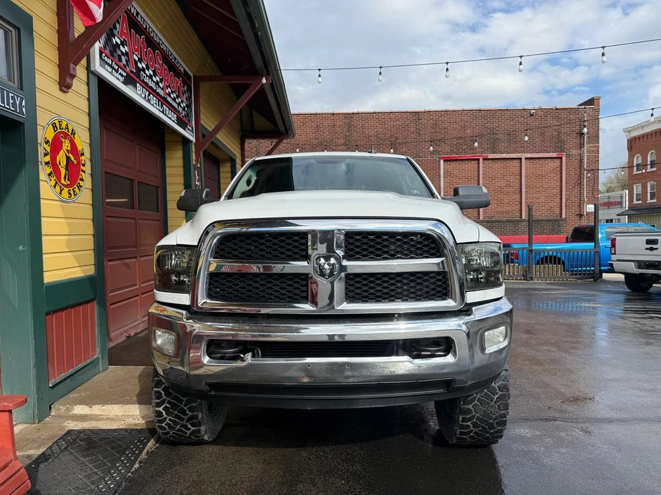 2016 Ram Heavy Duty - Image 10 of 17