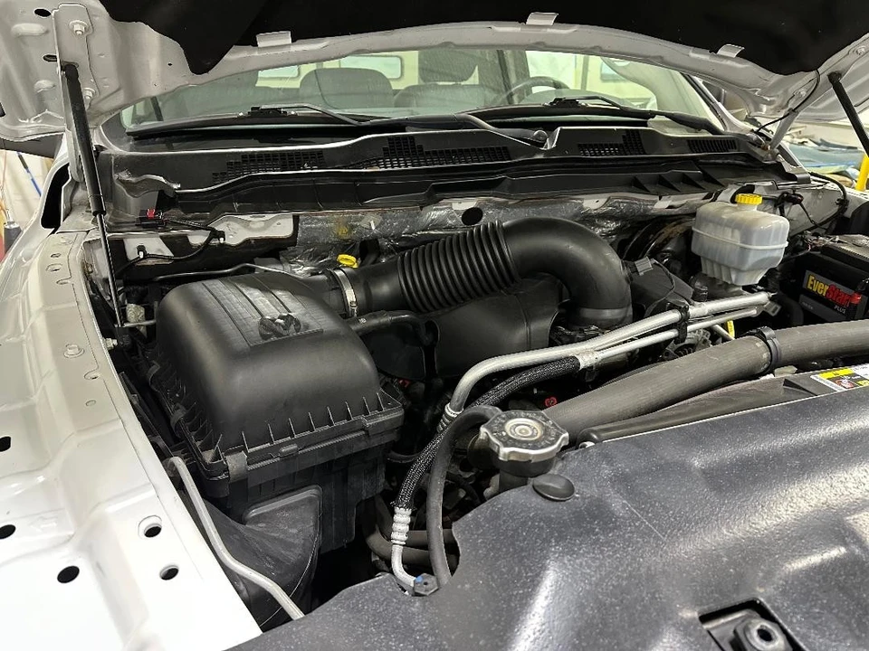 2016 Ram Heavy Duty - Image 9 of 16