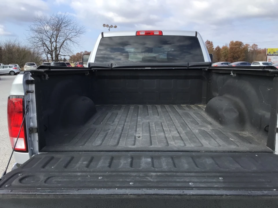 2016 Ram 2500 - Image 6 of 9