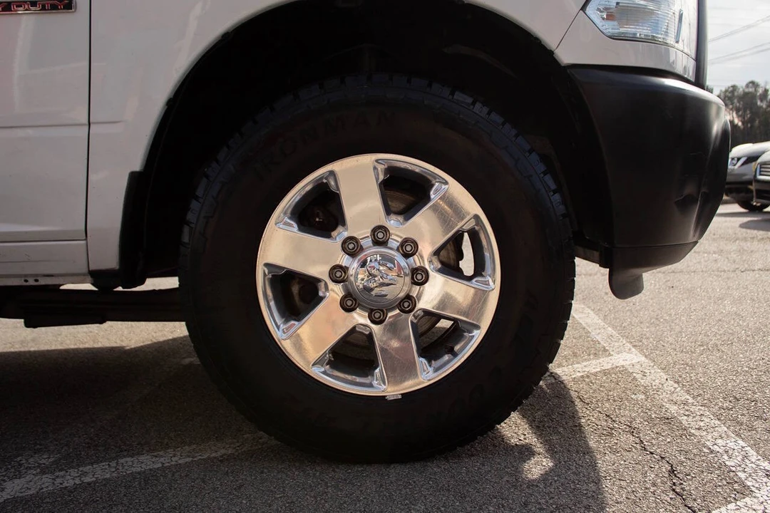 2016 Ram Heavy Duty - Image 9 of 21