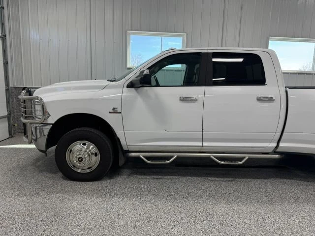 2016 Ram Heavy Duty - Image 2 of 31