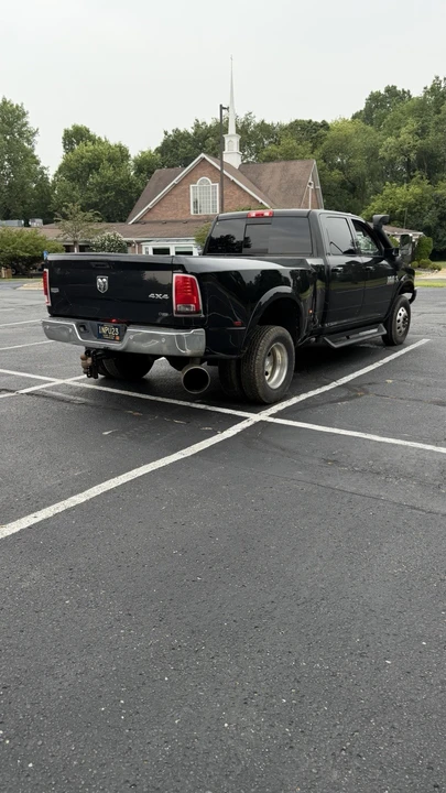 2016 Ram Heavy Duty - Image 5 of 17