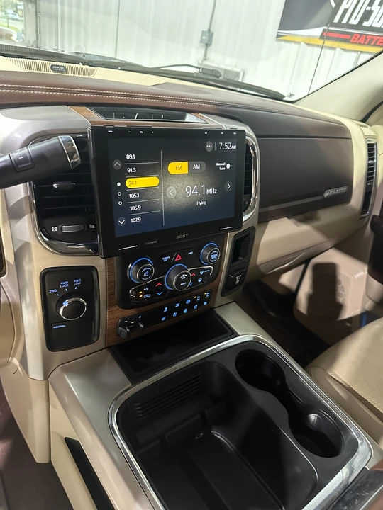 2016 Ram Heavy Duty - Image 16 of 21