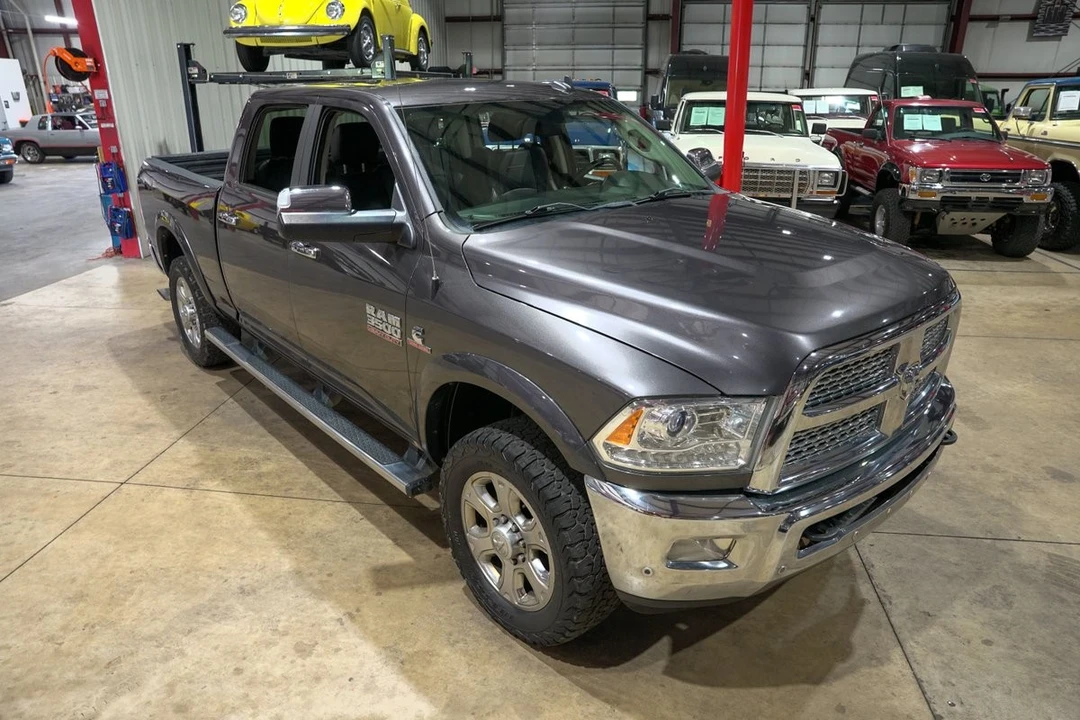 2016 Ram 3500 - Image 11 of 31