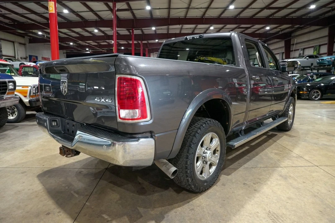 2016 Ram 3500 - Image 7 of 31