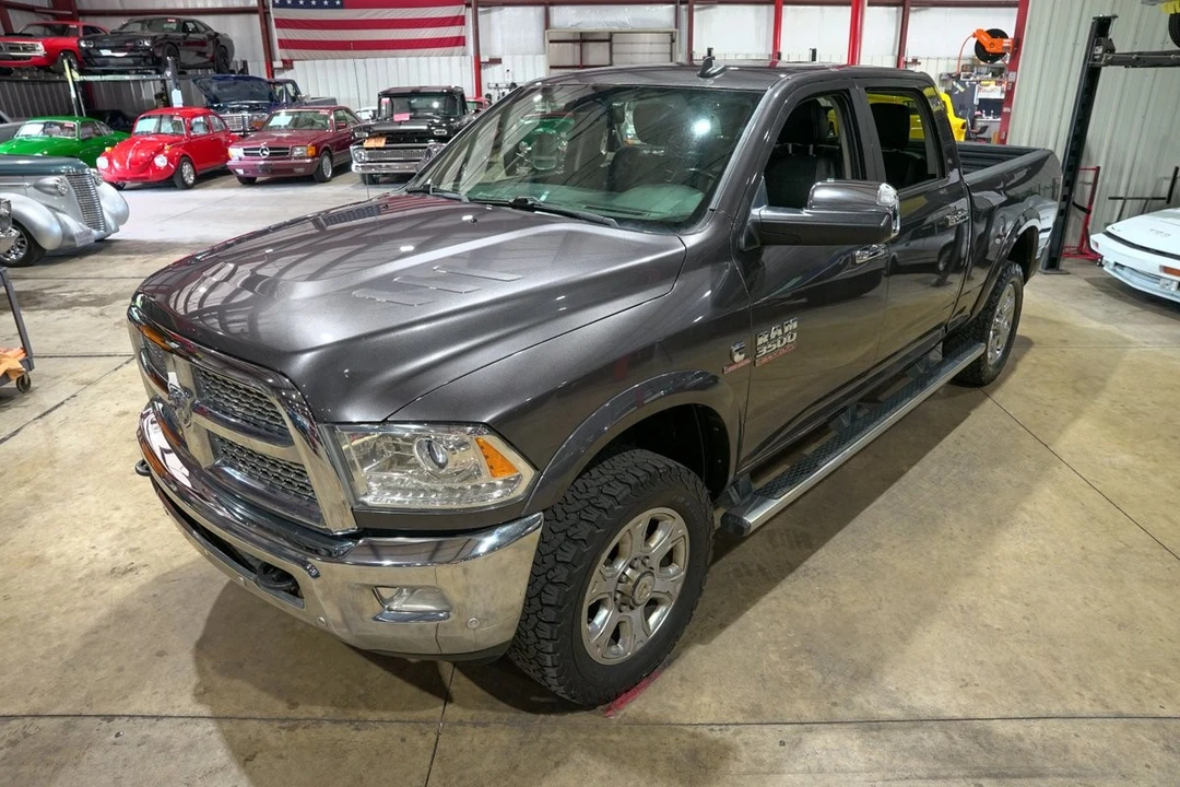 2016 Ram 3500 - Image 12 of 31