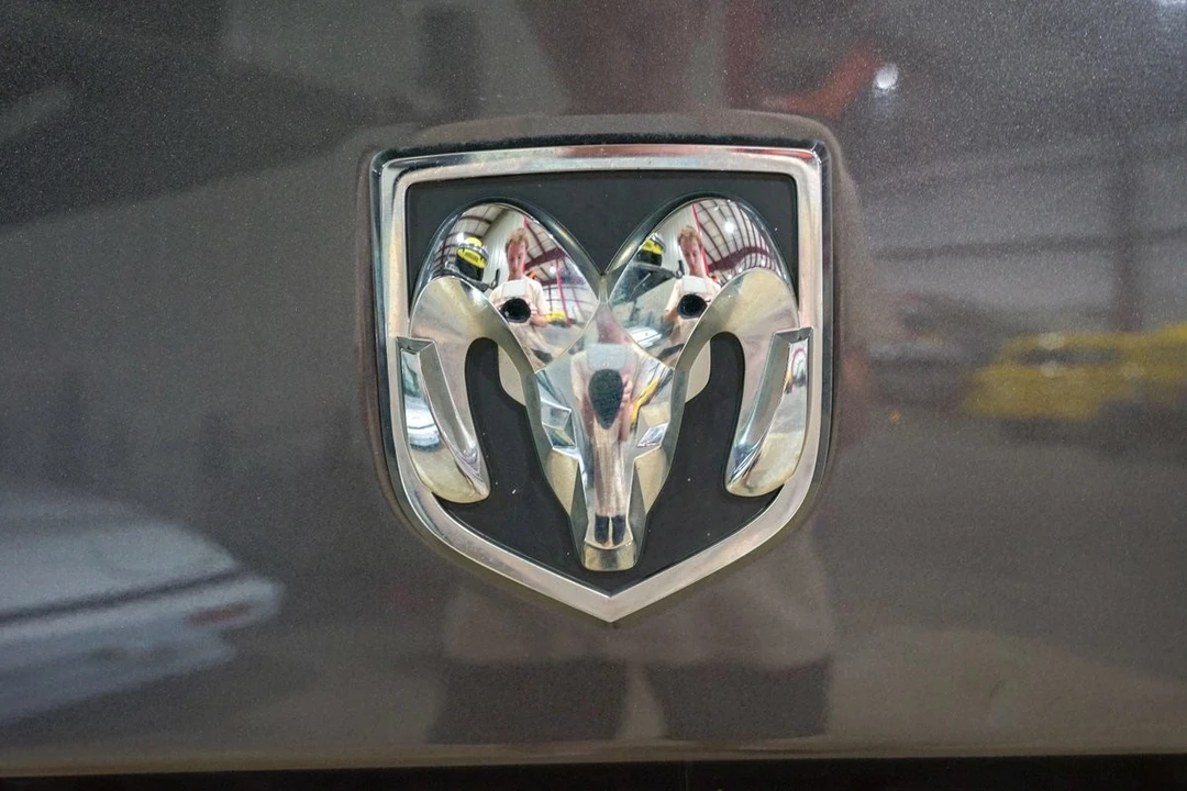 2016 Ram 3500 - Image 20 of 31