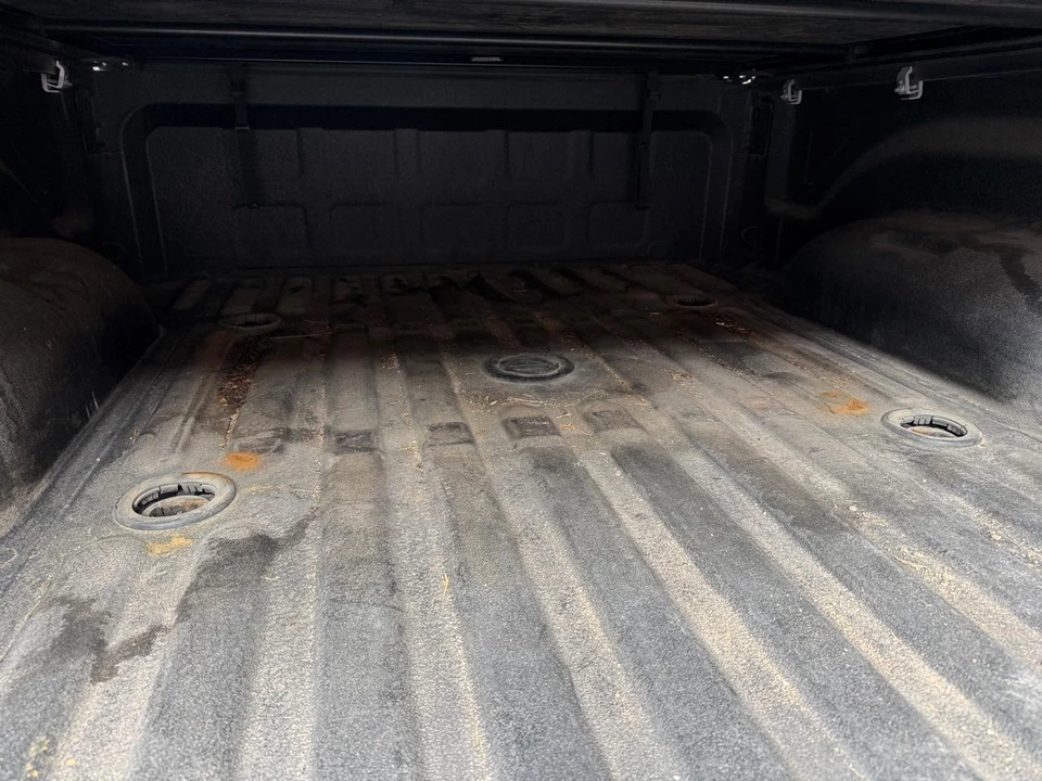 2016 Ram 3500 - Image 16 of 21